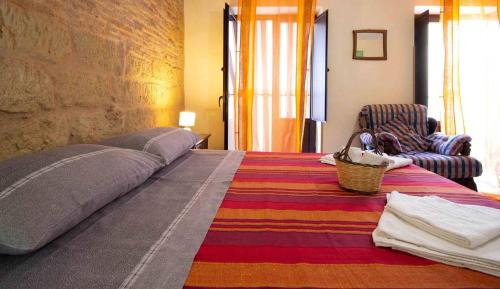Castelbuono Apartamento | Chic studio with mountain view in Castelbuono 18 m² + Balcony