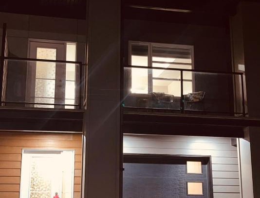 Fort Gary Apartamento | Chic themed 4 bedroom + Hottub + Free Parking