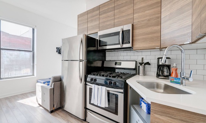 River West Apartamento | Chicago Second Floor Studio by 747 Lofts