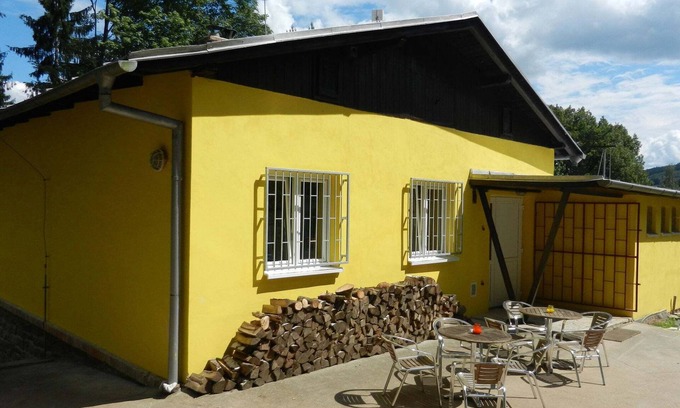 Nedvedice Casa | Casa de vacaciones para niños en Moravia con una hermosa ubicación y vista