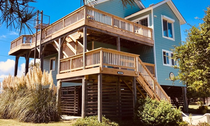 South Nags Head Casa | Un hogar lejos de la comodidad del hogar con el encanto clásico de Outer Banks