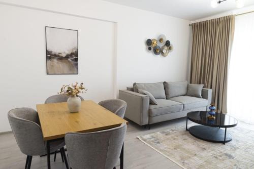 Targoviste Apartamento | Chindia Lake Suite