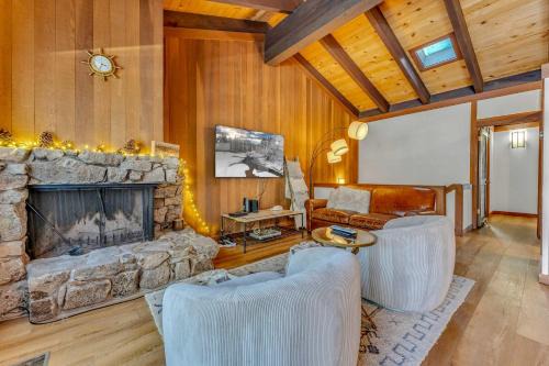 Dollar Point Casa | Chinquapin Condo Retreat - Walk to the Lake