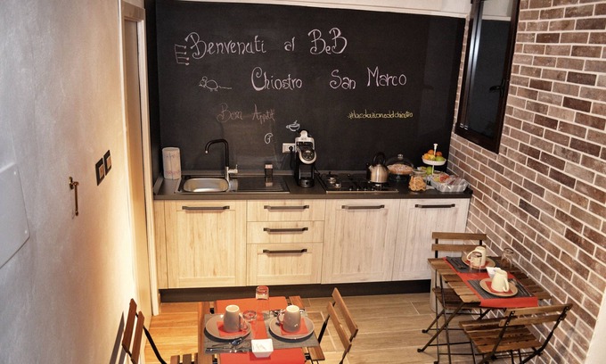 Tarquinia Cama Y Desayuno | Chiostro San Marco