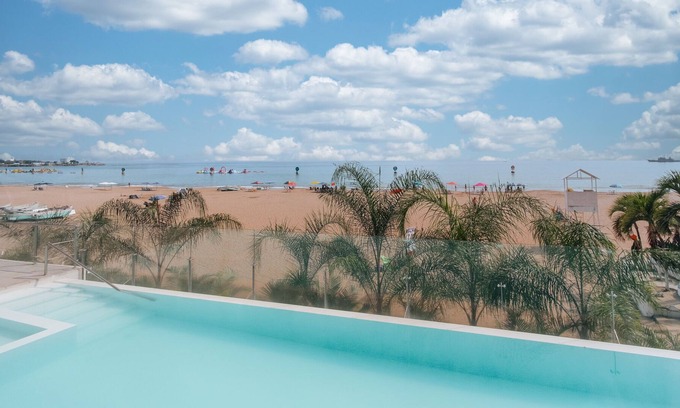 Salinas Condominio | Chipipe De Lujo Zona Privilegiada En Plena Playa