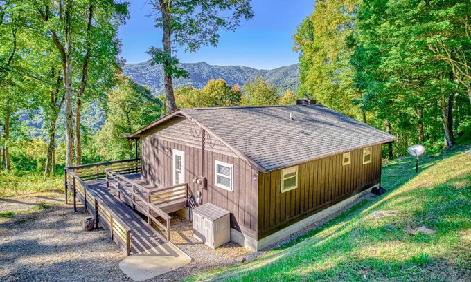 Maggie Valley Casa | Chipmunk Lane