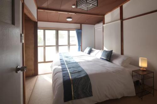 Kita Ward Apartamento | Chitose-岡山倉敷駅アクセス良好-広々古民家-最大7人-無料駐車場-庭付きBBQ-