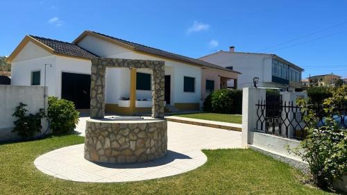 Torres Vedras Casa | Chloe's Beach House
