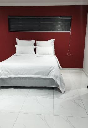 Greater Johannesburg Metropolitan Area Casa | Chris Guest House