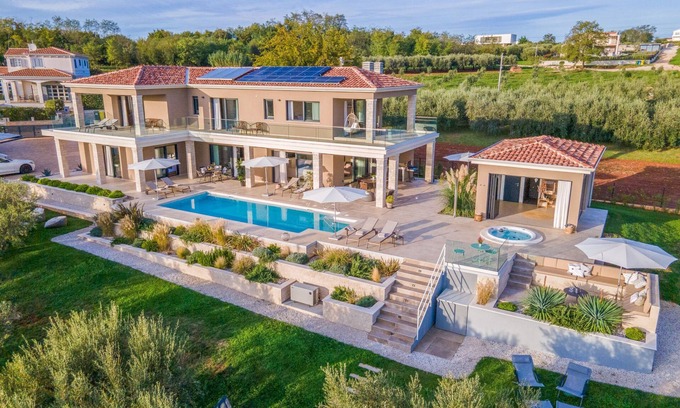Kastelir-Labinci Casa | Christall by Interhome
