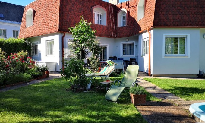 Penzing Apartamento | Christl - Apartment mit Garten und Pool zur Mitbenutzung