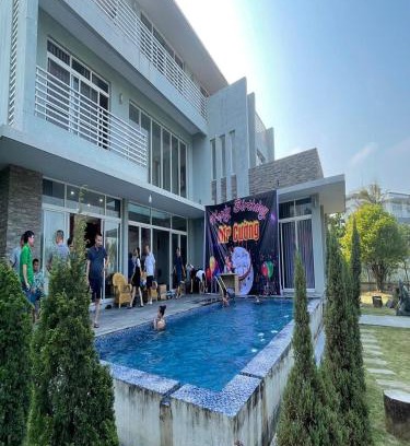 Ha Long Apartamento | Chuỗi Villa 9 Ngủ Tuần Châu - Sân vườn - Bể bơi rộng - view biển