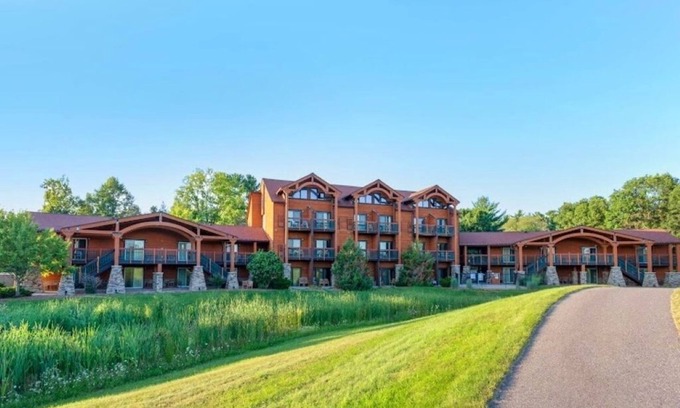 Wisconsin Dells Complejo | Chula Visita condo with 4 beds. Top floor loft with amazing views!