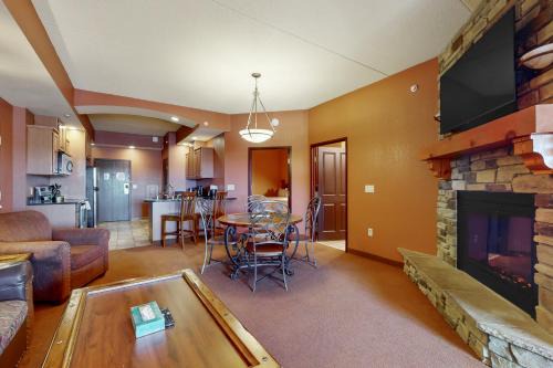 Wisconsin Dells Apartamento | Chula Vista Condo 2444/2446 Full property