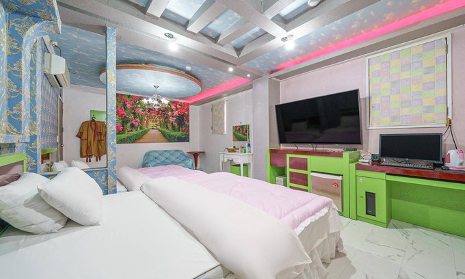 Chungju Hotel | Chungju G