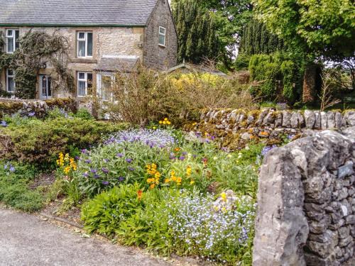 Newton Grange Casa | Church View