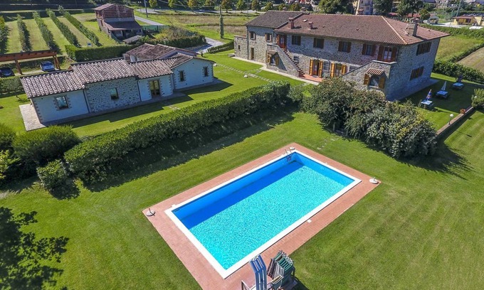 Lisciano Niccone Villa | Ciaramicola - Catorce Habitaciones Villa, Capacidad 28