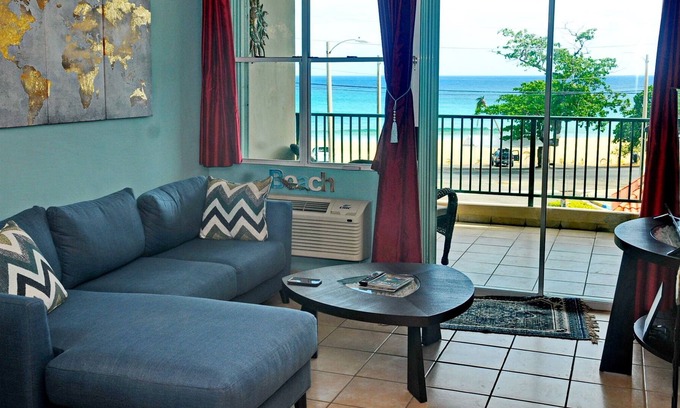 Jarealito Condominio | Cielito Del Mar (Little Heaven en el mar) 3bd 2ba Beach Condo