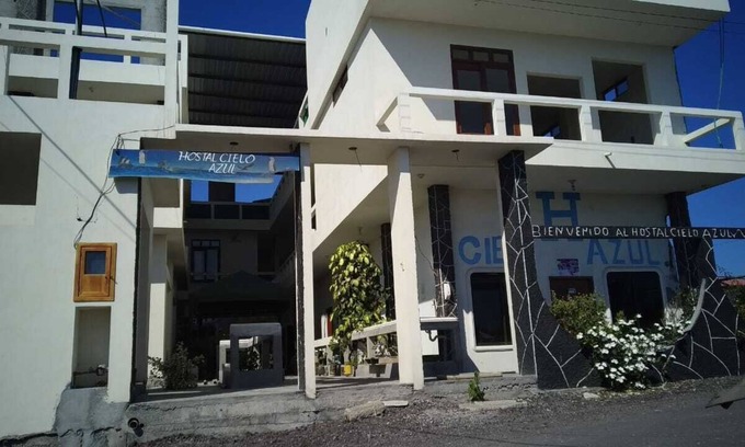 Puerto Villamil Hotel | Cielo Azul Galápagos Hotel