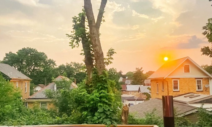 East Price Hill Apartamento | Cindy Cozy Comfort in Price Hill - 10 mins to DWTN