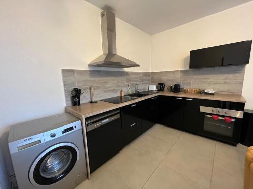 Charnay-les-Macon Apartamento | Cinema et Billiard