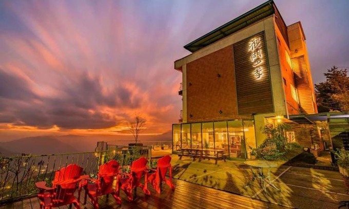 Ren'ai Casa | Cingjing Four Seasons B&B