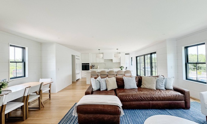 West of Town Casa | CISCO Modern 4 bedroom, 4 1/2 bath Spacious Family Home on Cisco Beach Bike Path