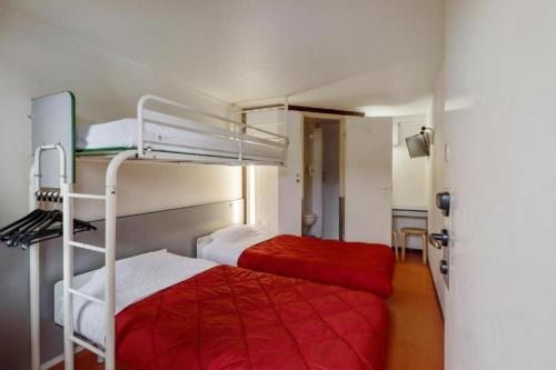 Poissy Casa | Citea Access Poissy - Résidence Affaires & Tourisme avec Parking- La Defense & Saint Lazare Less 30 minutes