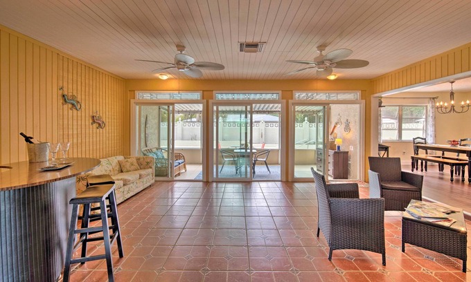 Citrus Springs Casa | ¡Casa 4BR Citrus Springs con piscina privada y patio!