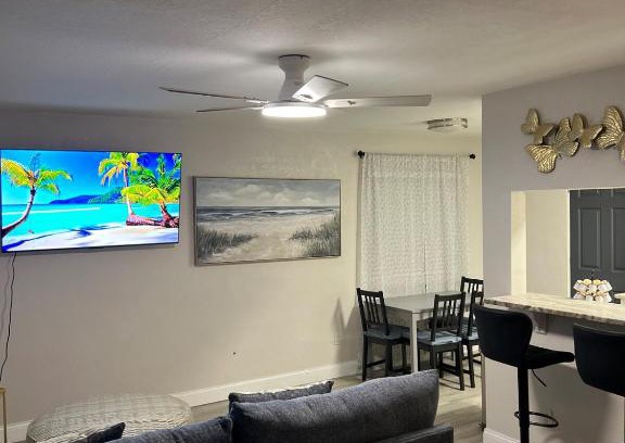 Southwest Orlando Casa | City and Stadium Sanctuary Vibes