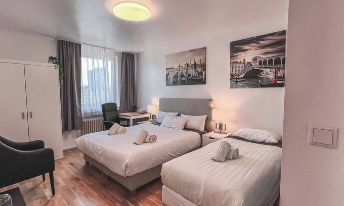 Innenstadt Casa | City Apartments in Köln am Rheingarten
