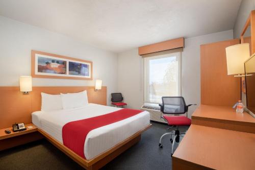Tepotzotlán Hotel | City Express by Marriott Tepotzotlán