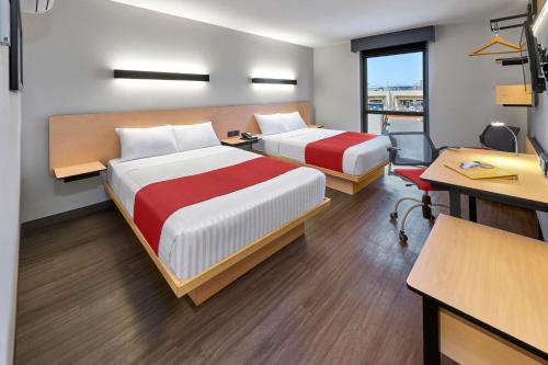 Tijuana Hotel | City Express by Marriott Tijuana Otay