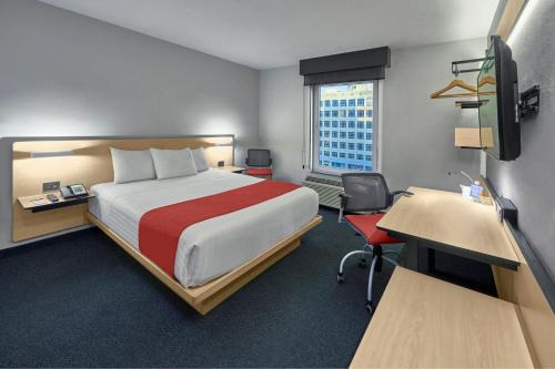 Zona Río Hotel | City Express by Marriott Tijuana Rio