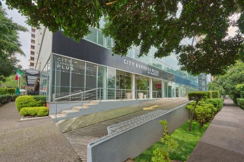 San José Insurgentes Hotel | City Express Plus by Marriott Ciudad de México Insurgentes Sur