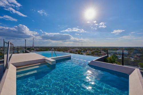 Zona Paseo Montejo Hotel | City Express Plus by Marriott Merida