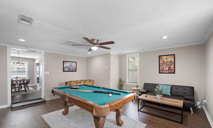OST - South Union Casa | City Getaway near Midtown/DT Pool Game room