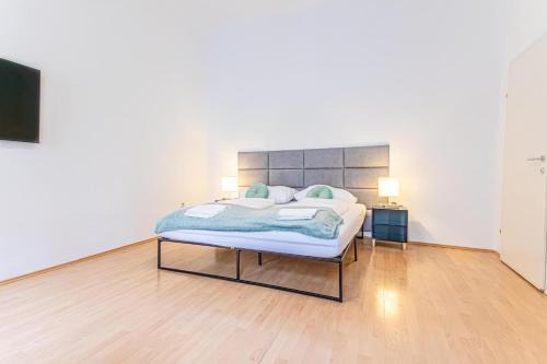 Neulerchenfeld Apartamento | City-Linked 2BR Apartment Near Wiener Stadthalle
