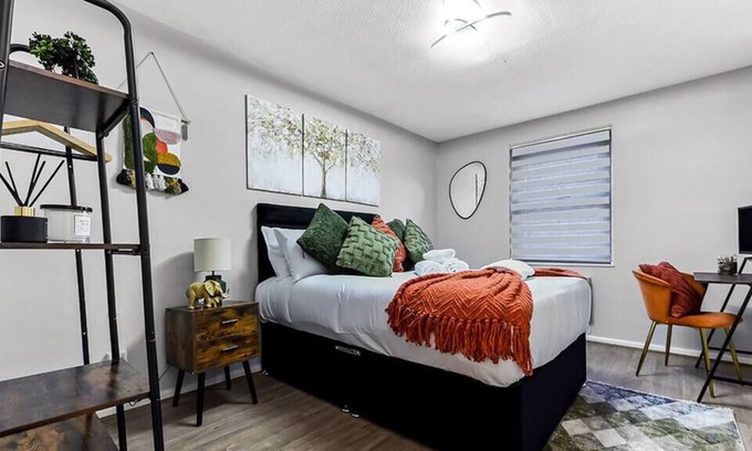 Seven Sisters Condominio | City Oasis - 1 BD Flat in Central Location