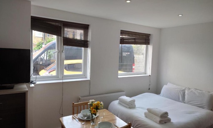 South Bermondsey Apartamento | City Sparrow 2C