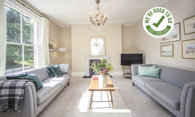 Bath Casa | VISTA A LA CIUDAD - BAÑO - un apartamento de 2 dormitorios con capacidad para 4 personas en 2 habitaciones