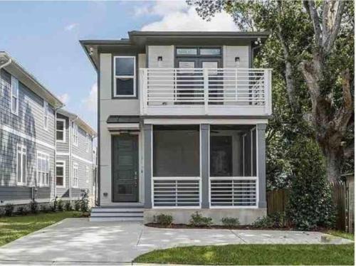 Five Points East Casa | City View- near Downtown, Capital, NC State