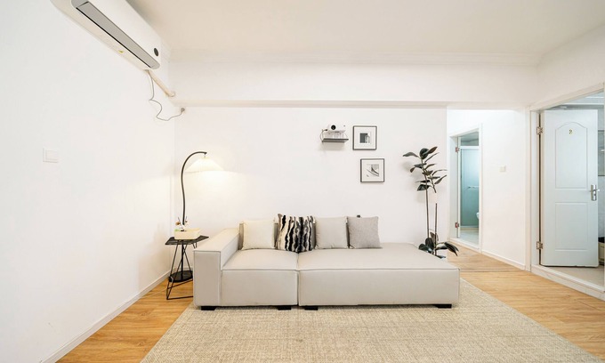 Jinshan Apartamento | CityHome-4BRs,2Baths,People's Square,Nanjing Road,The Bund,Yu Gardan