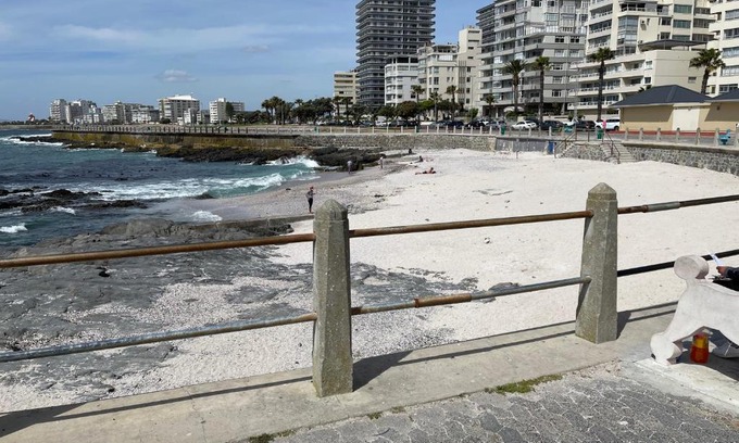 Three Anchor Bay Apartamento | CJ’s OceanCityView Modern Secure 1 bed apartment