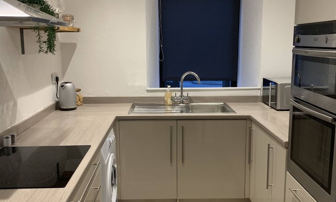 Dundee Apartamento | (CL) Large spacious central flat