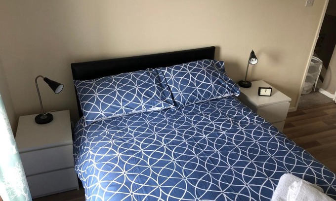 Belfast Casa | Claire’s AirBNB 2