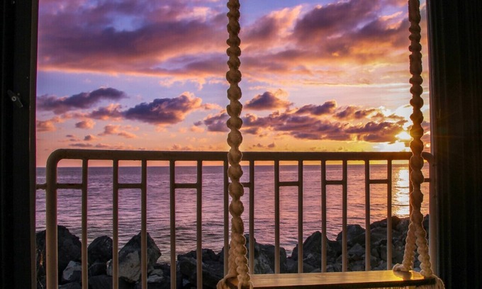 Stella Condominio | Claje Sunset! Beachfront condo at Victoria del Mar 1E