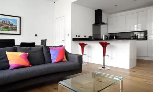 Old Town Apartamento | Clamshell Land - Royal Mile
