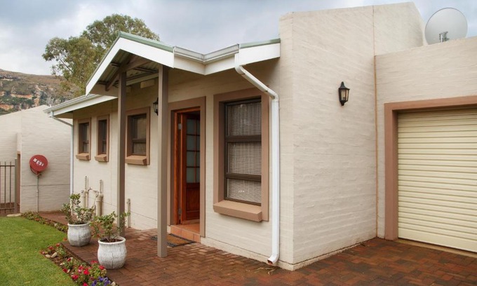 Clarens Casa | Clarens Cottage 2