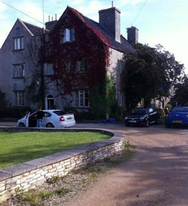 Keynsham Cama Y Desayuno | Claridges B&B
